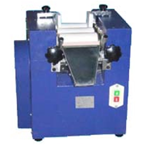 實(shí)驗(yàn)室三輥機(jī)